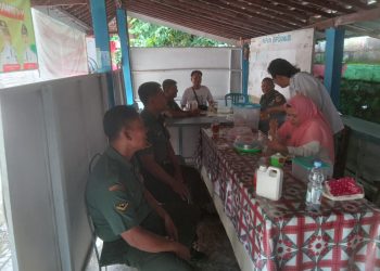 Babinsa Tingkatkan Koordinasi dan Komunikasi dengan Apdes