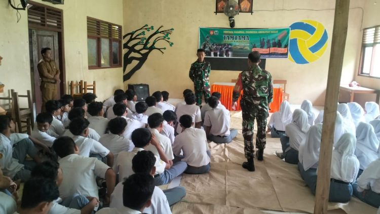Koramil Juwangi Bangkitkan Minat Siswa Menjadi Prajurit TNI Koramil Juwangi Bangkitkan Minat Siswa Menjadi Prajurit TNI