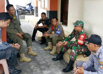 Babinsa Kratonan Bersatu Padu & Jalin Kekompakan Dengan Anggota Satpol PP