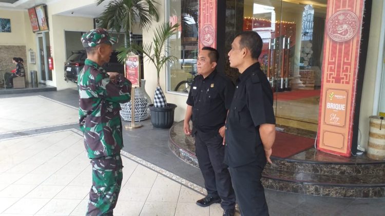 Bukti Nyata, Komsos Ajang Kedekatan Bati Komsos dengan Mitra Kerja. Bukti Nyata, Komsos Ajang Kedekatan Bati Komsos dengan Mitra Kerja.