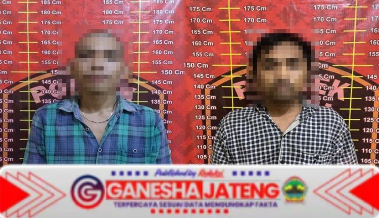 Polisi Tangkap Dua Pelaku Curat Mesin Sedot Air di Areal Perkebunan Kampung Bujung Tenuk Polisi Tangkap Dua Pelaku Curat Mesin Sedot Air di Areal Perkebunan Kampung Bujung Tenuk