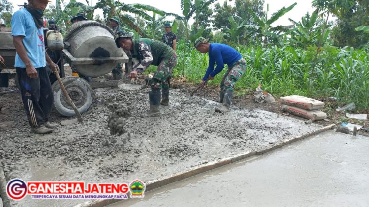 Betonisasi Jalan TMMD Hubungkan Boyolali dan Kabupaten Semarang Betonisasi Jalan TMMD Hubungkan Boyolali dan Kabupaten Semarang