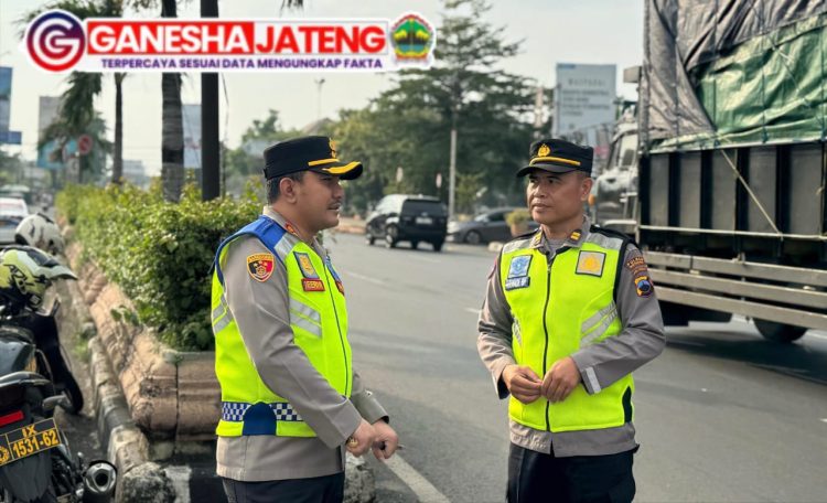 Kapolres Kendal Lakukan Pengecekan AG di Alun-Alun