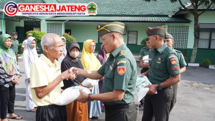 Kodim Boyolali Serahkan Zakat Fitrah Pada Yang Berhak Kodim Boyolali Serahkan Zakat Fitrah Pada Yang Berhak