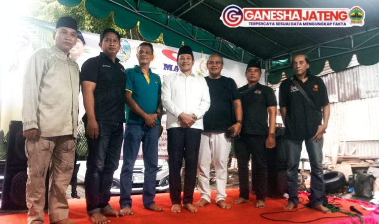 LSM MAKI (MASYARAKAT ANTI KORUPSI INDONESIA) Santuni 400 Anak Yatim dan Berbuka Bersama Dalam Suasana Akhir Ramadhan 1446 H/2025 LSM MAKI (MASYARAKAT ANTI KORUPSI INDONESIA) Santuni 400 Anak Yatim dan Berbuka Bersama Dalam Suasana Akhir Ramadhan 1446 H/2025