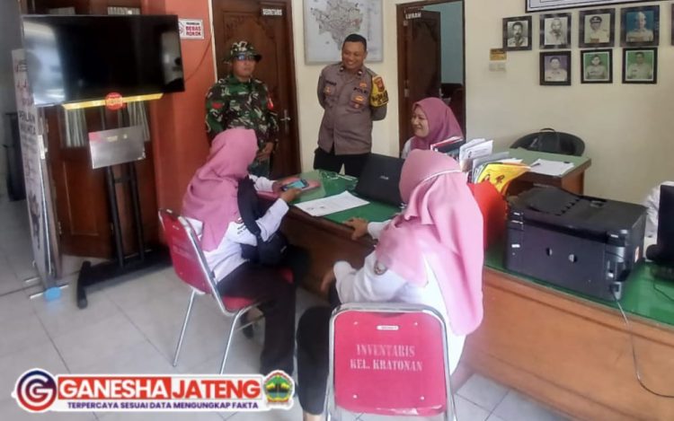 Inilah Bukti Nyata Keharmonisan Tiga Pilar, Babinsa, Bhabinkamtibmas dan Aparat Kelurahan Kratonan Inilah Bukti Nyata Keharmonisan Tiga Pilar, Babinsa, Bhabinkamtibmas dan Aparat Kelurahan Kratonan
