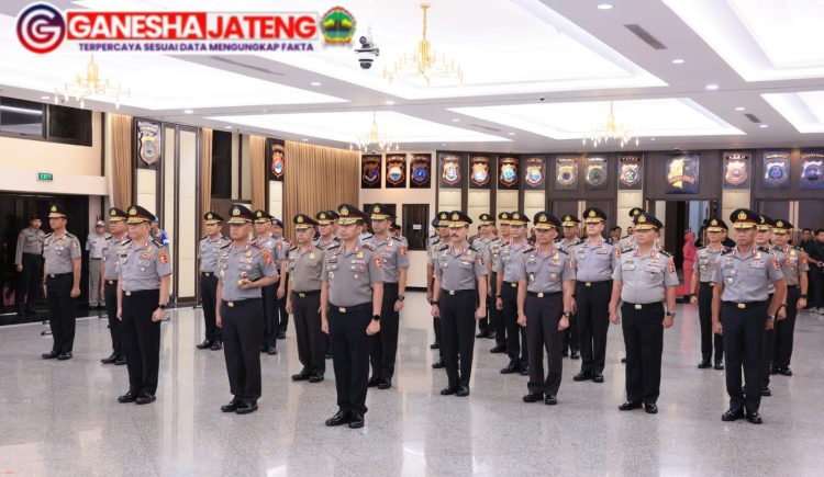 Kapolri Pimpin Korps Raport 38 Pati