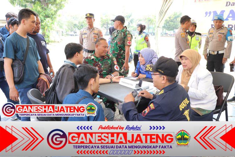 Kapolres Kendal: Hadir Bukan Sekadar Amankan, Tapi Juga Dengarkan Buruh Kapolres Kendal: Hadir Bukan Sekadar Amankan, Tapi Juga Dengarkan Buruh