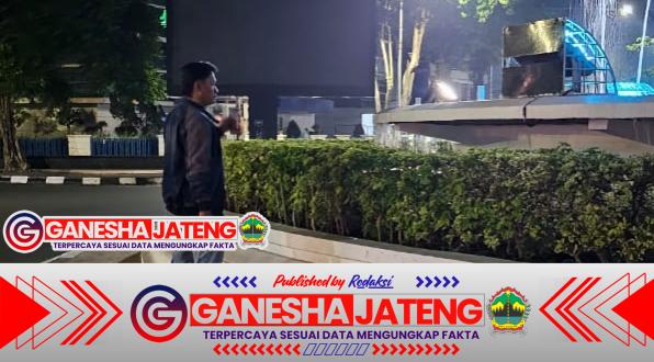 Polrestabes Semarang Temukan Puluhan Botol Diduga Bahan Molotov Saat Razia Subuh, Polda Jateng Himbau Agar Demo Tidak Anarkis Polrestabes Semarang Temukan Puluhan Botol Diduga Bahan Molotov Saat Razia Subuh, Polda Jateng Himbau Agar Demo Tidak Anarkis