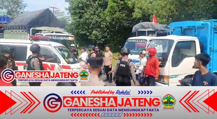 Aksi Demo "ODOL" di Jalan Ringroad Solo-Sragen Bikin Resah Pengguna Jal Aksi Demo “ODOL” di Jalan Ringroad Solo-Sragen Bikin Resah Pengguna Jal