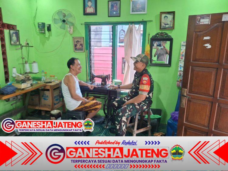 Minggu Ceria Warga Bahagia, Babinsa Danukusuman Motivasi Pelaku UMKM Tukang Jahit Minggu Ceria Warga Bahagia, Babinsa Danukusuman Motivasi Pelaku UMKM Tukang Jahit