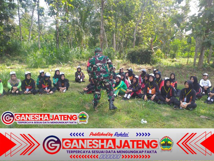 Tumbuhkan Jiwa Kepemimpinan, Kodim 0724/Boyolali Latih PBB dan LDK di SMAN 2 Boyolali Tumbuhkan Jiwa Kepemimpinan, Kodim 0724/Boyolali Latih PBB dan LDK di SMAN 2 Boyolali