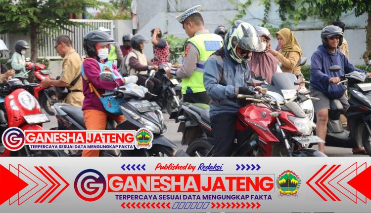 Satlantas Polres Purbalingga Sosialisasikan Operasi Patuh Candi 2025 di PT Boyang Industrial