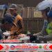 Jumat Berkah, Polwan Satlantas Polres Purbalingga Bagikan Makanan ke Warga Membutuhkan Jumat Berkah, Polwan Satlantas Polres Purbalingga Bagikan Makanan ke Warga Membutuhkan