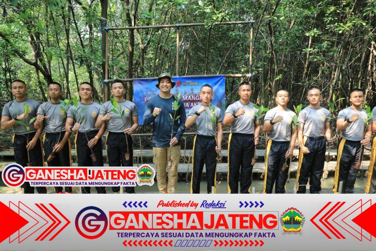 Taruna Bhayangkara Hijaukan Negeri Lewat Aksi Penanaman 100 Pohon Bakau di Jakarta Utara Taruna Bhayangkara Hijaukan Negeri Lewat Aksi Penanaman 100 Pohon Bakau di Jakarta Utara