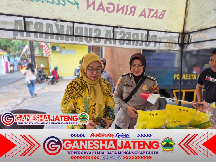 Polresta Surakarta Gelar Gerakan Pangan Murah, Sediakan Beras Rp 11.000/Kg untuk Warga Sistem drive thru Polresta Surakarta Gelar Gerakan Pangan Murah, Sediakan Beras Rp 11.000/Kg untuk Warga Sistem drive thru