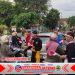 Satlantas Polres Sragen Gandeng 17 Perguruan Silat, Bagikan Bendera dan Bunga Merah Putih Jelang HUT RI ke-80 Satlantas Polres Sragen Gandeng 17 Perguruan Silat, Bagikan Bendera dan Bunga Merah Putih Jelang HUT RI ke-80