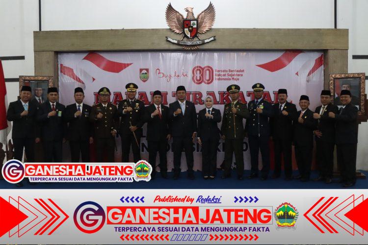 Sinergi Forkopimda Boyolali: Kapolres Hadiri Malam Tirakatan HUT RI ke-80 Sinergi Forkopimda Boyolali: Kapolres Hadiri Malam Tirakatan HUT RI ke-80