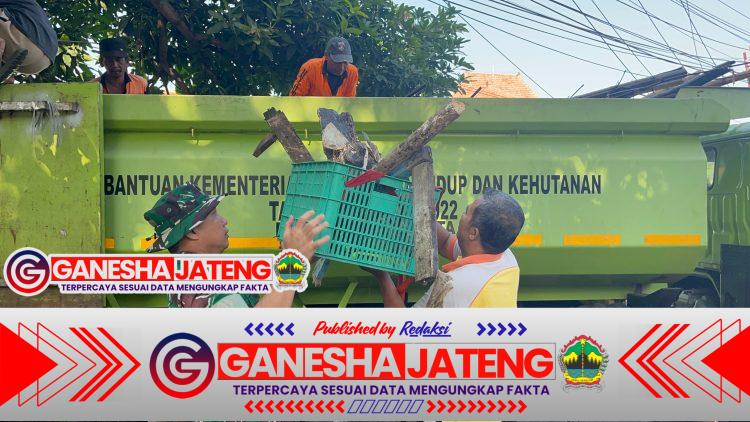 Sukseskan Program KASAD, Aksi Bersih Sungai TMMD Reguler Ke-125 Kodim 0735/Surakarta