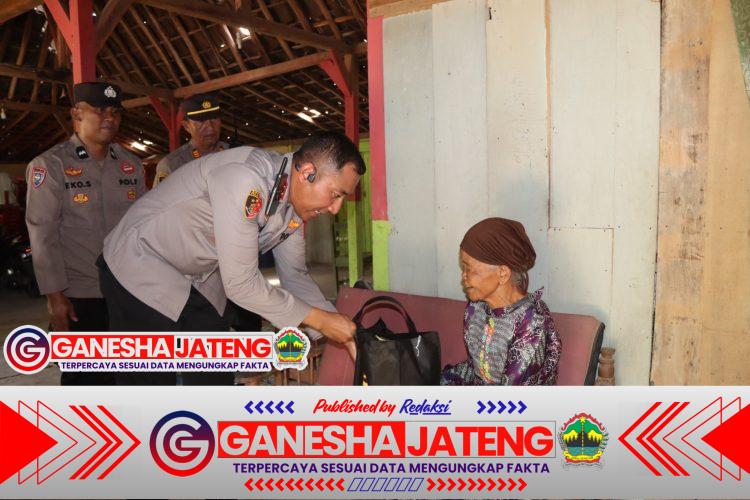 Kapolres Boyolali Salurkan Bansos, di wilayah Kecamatan Kemusu