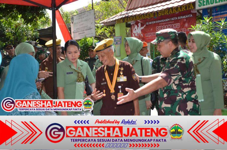 Kemurahan Hati Seorang Kasdam IV/Diponegoro, Borong Hasil UMKM Dan Dibagikan Kepada Veteran, Linmas dan Masyarakat Yang Hadir Upacara TMMD