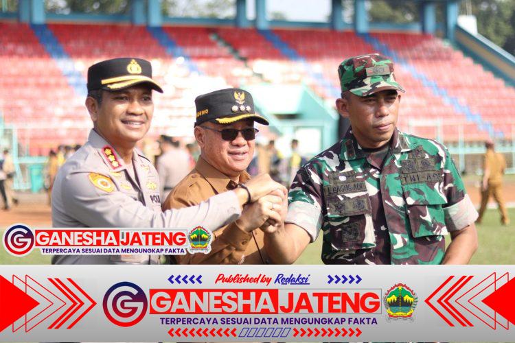 Kompak Jaga Kamtibmas: TNI, Polri Dan Pemkab Banyumas Gelar Apel 3 Pilar Kompak Jaga Kamtibmas: TNI, Polri Dan Pemkab Banyumas Gelar Apel 3 Pilar