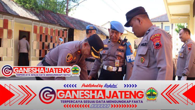 Rangkaian Kunjungan Kabidpropam ke Pemalang, Mulai Gaktiblin, Bakti Sosial Sampai Gelar Pasar Murah Rangkaian Kunjungan Kabidpropam ke Pemalang, Mulai Gaktiblin, Bakti Sosial Sampai Gelar Pasar Murah