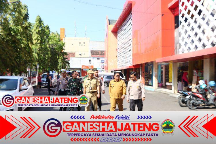 Apel Siaga Gabungan TNI-Polri-Pemda di Wonogiri, Dilanjutkan Patroli Skala Besar Apel Siaga Gabungan TNI-Polri-Pemda di Wonogiri, Dilanjutkan Patroli Skala Besar