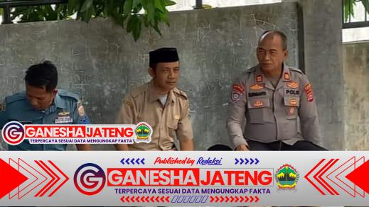 Polsek Pulomerak Gencarkan Patroli Blue Light untuk Jaga Keamanan Pulomerak Polsek Pulomerak Gencarkan Patroli Blue Light untuk Jaga Keamanan Pulomerak