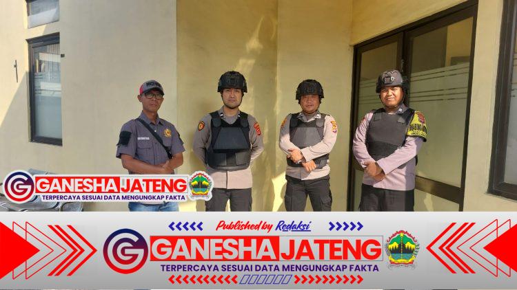 Personel Polsek KSKP Merak Laksanakan Sispam Mako, Pastikan Keamanan dan Kesiagaan Personel Polsek KSKP Merak Laksanakan Sispam Mako, Pastikan Keamanan dan Kesiagaan