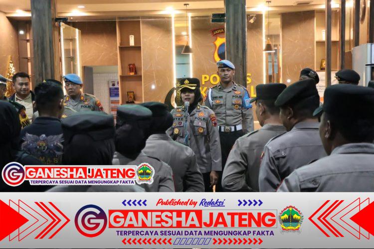 Polres Kendal Gelar Apel Siaga dan Patroli Skala Besar Jaga Kondusivitas Libur Nasional Polres Kendal Gelar Apel Siaga dan Patroli Skala Besar Jaga Kondusivitas Libur Nasional