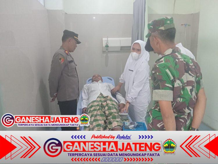 Cegah Gangguan Kamtibmas, Polsek Klego Evakuasi ODGJ Mengamuk Cegah Gangguan Kamtibmas, Polsek Klego Evakuasi ODGJ Mengamuk
