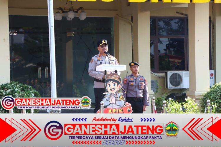 Kapolres Brebes Pimpin Apel Konsolidasi, Evaluasi Pengamanan Aksi Anarkis Kapolres Brebes Pimpin Apel Konsolidasi, Evaluasi Pengamanan Aksi Anarkis