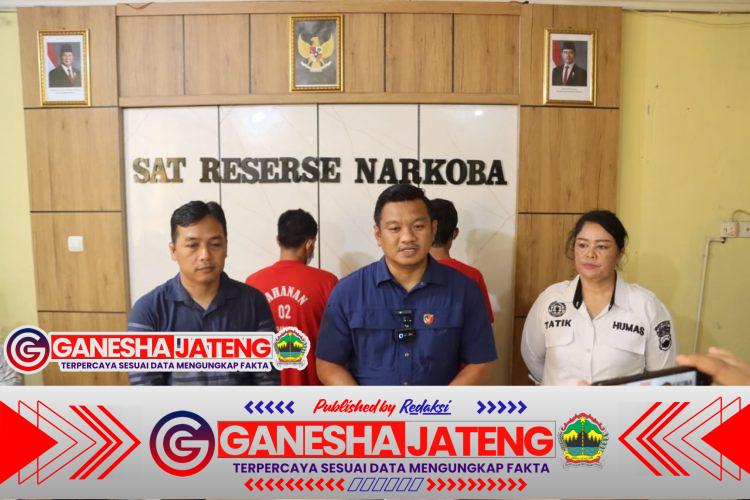 Satnarkoba Polres Sragen Sukses Gulung Pengedar Shabu, 18,11 Gram Barang Bukti Diamankan Satnarkoba Polres Sragen Sukses Gulung Pengedar Shabu, 18,11 Gram Barang Bukti Diamankan