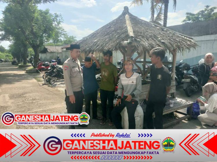 Bhabinkamtibmas Polsek Balaraja Laksanakan Poliran di Desa Tobat, Ajak Warga Isi Waktu dengan Kegiatan Positif