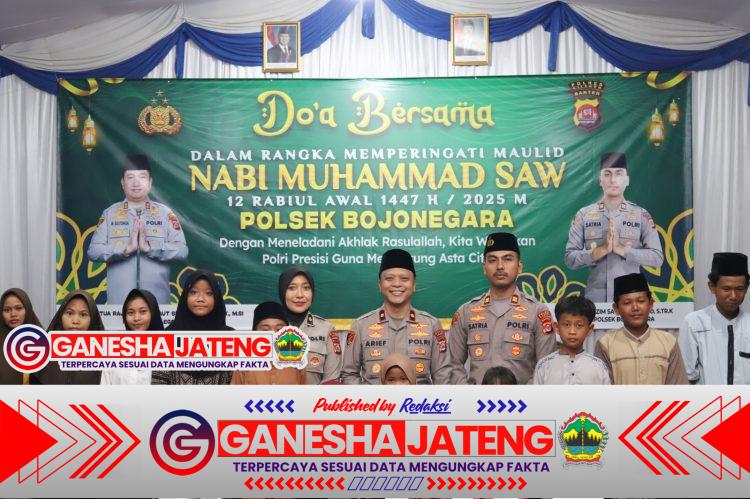 Momentum Maulid Nabi, Wakapolres Cilegon Hadiri Doa Bersama dan Santuni Anak Yatim di Bojonegara Momentum Maulid Nabi, Wakapolres Cilegon Hadiri Doa Bersama dan Santuni Anak Yatim di Bojonegara