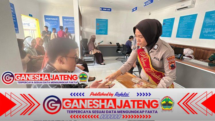 Polda Jateng Pastikan Pelayanan SKCK Optimal di Tengah Lonjakan Pemohon. Polda Jateng Pastikan Pelayanan SKCK Optimal di Tengah Lonjakan Pemohon.
