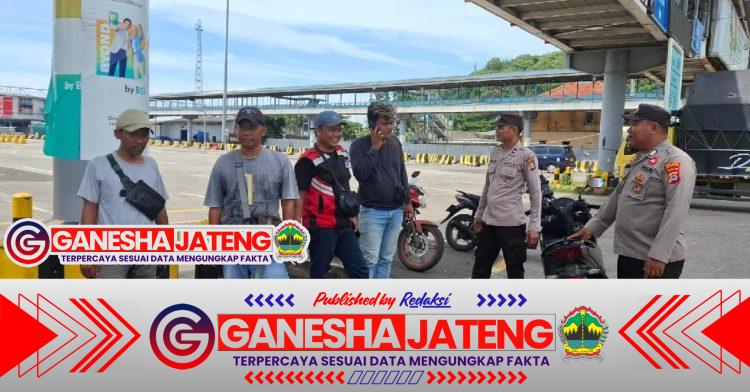 Personel Samapta Kskp Merak Polres Cilegon Polda Banten Laksanakan Patroli Dialogis