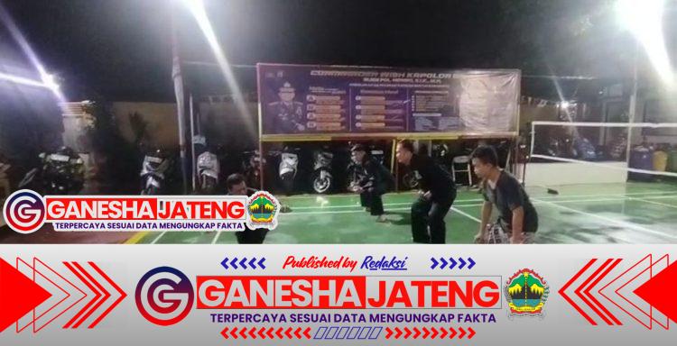Polsek Cikupa Fasilitasi Latihan Silat , Perkuat Sinergitas dengan Masyarakat