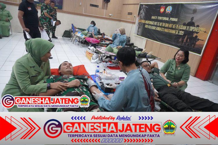Kumpulkan Ratusan Kantong Darah, Kodim 0715/Kendal Gelar Donor Darah Peringati HUT TNI Ke - 80 Kumpulkan Ratusan Kantong Darah, Kodim 0715/Kendal Gelar Donor Darah Peringati HUT TNI Ke – 80