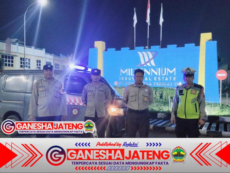 Polsek Cikupa Gelar Ops Cipkon, Patroli Mobile Jaga Kondusifitas Wilayah Polsek Cikupa Gelar Ops Cipkon, Patroli Mobile Jaga Kondusifitas Wilayah