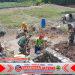 Warga dan Babinsa Gotong Royong Dalam Pembagunan Talud di Desa Tangggan Warga dan Babinsa Gotong Royong Dalam Pembagunan Talud di Desa Tangggan