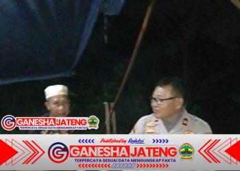 Laksanakan Door To Door System, Iptu Sukesi dan Ka SPKT Polsek Bojonegara