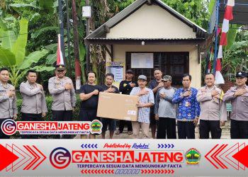 Polres Purbalingga Serahkan Bantuan Televisi untuk Pos Satkamling