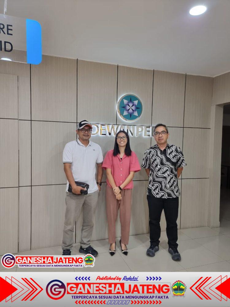 Laporan Polisi Terkait Dugaan Pencemaran Nama Baik Atas Karya Jurnalistik Kembali Menjadi Sorotan Setelah Kuasa Hukum Wartawan Terlapor, Topan Prabowo, S.H., Angkat Bicara Laporan Polisi Terkait Dugaan Pencemaran Nama Baik Atas Karya Jurnalistik Kembali Menjadi Sorotan Setelah Kuasa Hukum Wartawan Terlapor, Topan Prabowo, S.H., Angkat Bicara