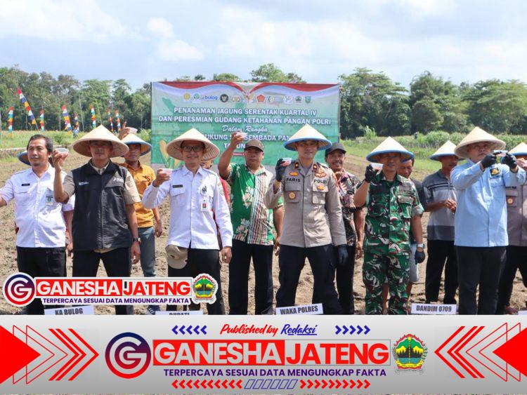 Polres Kebumen Tanam Jagung Serentak Kuartal IV Dukung Program Swasembada Pangan Nasional