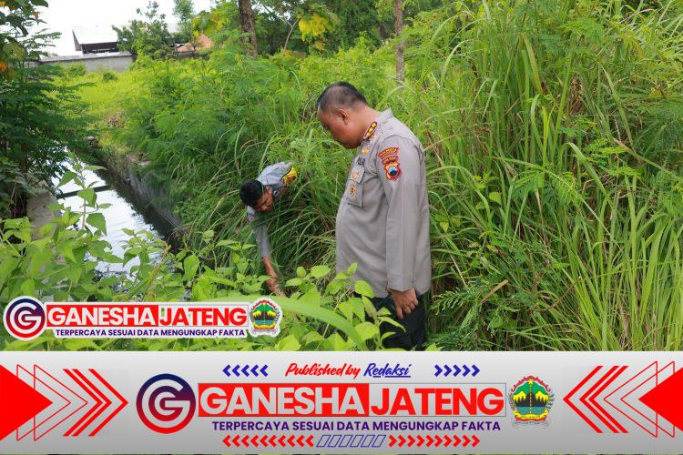 Polresta Cilacap Bersama Dinas Pengelolan Sumber Daya Air Berkolaborasi dengan Masyarakat Atasi Banjir di Sidakaya