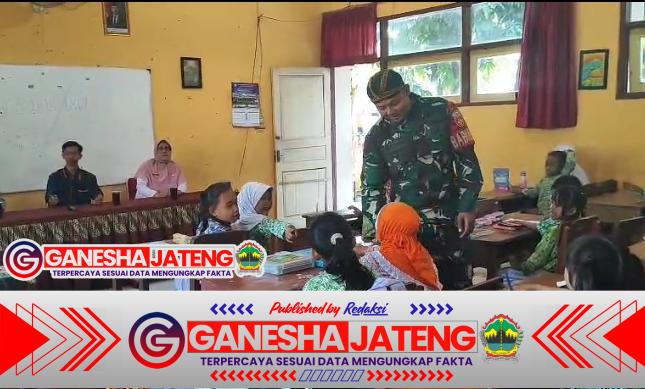 Serda Ichsan Kunjungi SDN Serengan 1, Selipkan Motivasi & Semangat Belajar Kepada Murid Serda Ichsan Kunjungi SDN Serengan 1, Selipkan Motivasi & Semangat Belajar Kepada Murid
