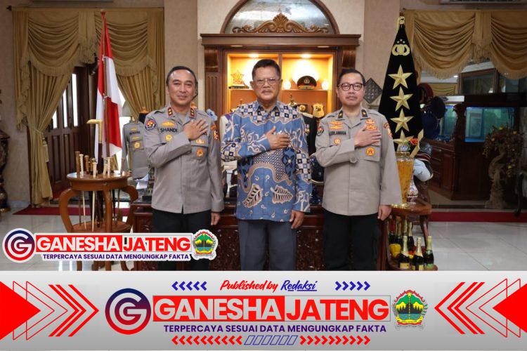 Jajaran Divhumas Polri Laksanakan Anjangsana ke Jend. Pol (Purn) Da’i Bachtiar