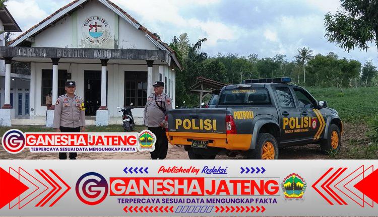 Polsek Lambu Kibang Laksanakan Pengamanan Ibadah Gereja Minggu Kasih Gereja Bethel Indonesia Tiyuh Kibang Budi Jaya Polsek Lambu Kibang Laksanakan Pengamanan Ibadah Gereja Minggu Kasih Gereja Bethel Indonesia Tiyuh Kibang Budi Jaya